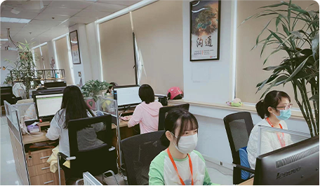 專(zhuān)業(yè)的策劃制作團(tuán)隊(duì)